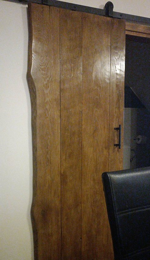Porta scorrevole New York, senza diagonali, incastri non visibili