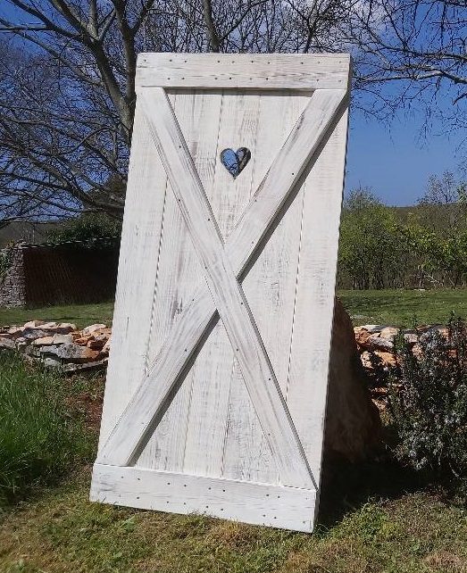 Porta in lavorazione